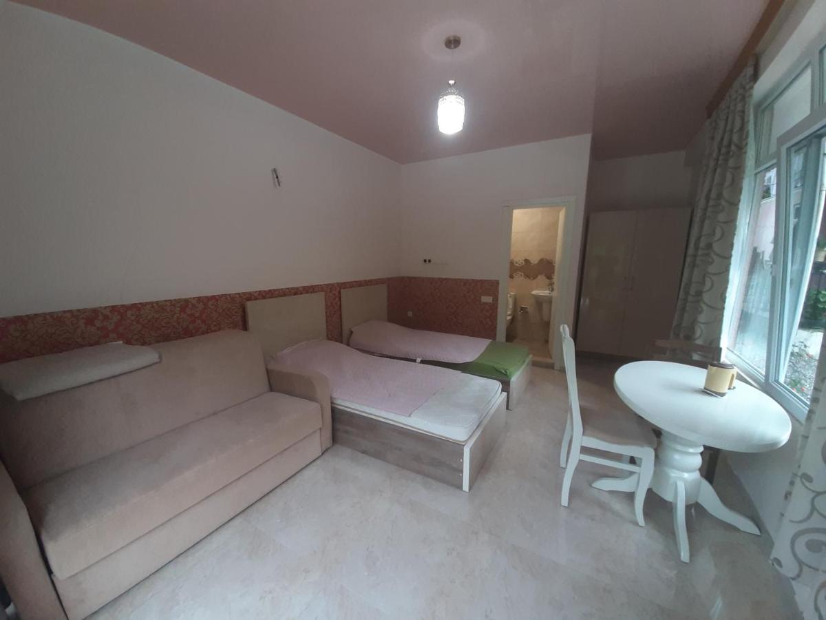 Giorgi Kvariati Hotel Екстериор снимка